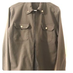 Men’s grey jacket
